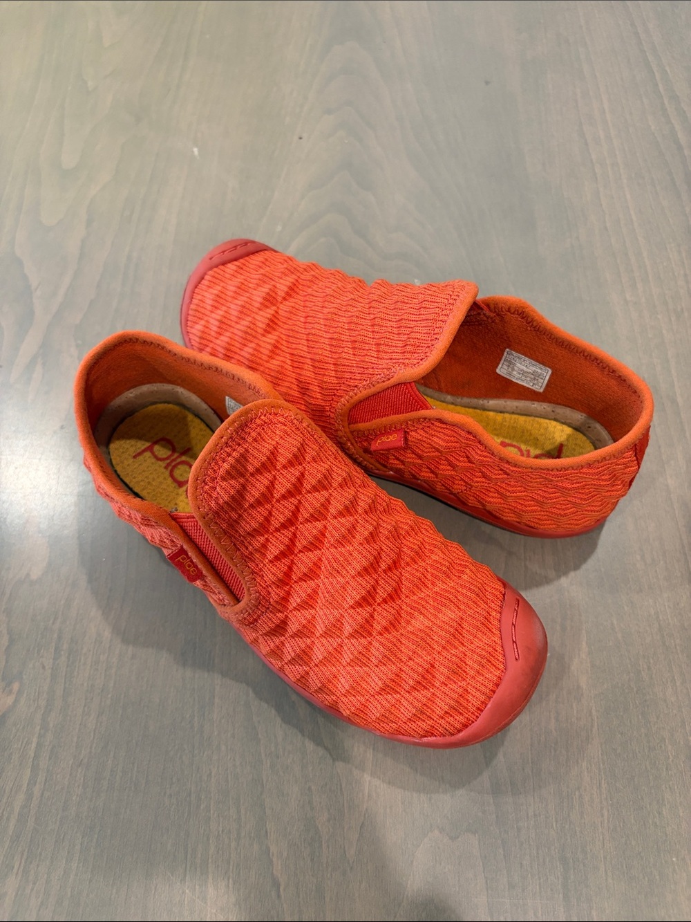 PLAE Kids Slip-On Migi Sneakers in Vibrant Orange